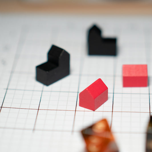 Red Wooden Settlement House Pack of 5