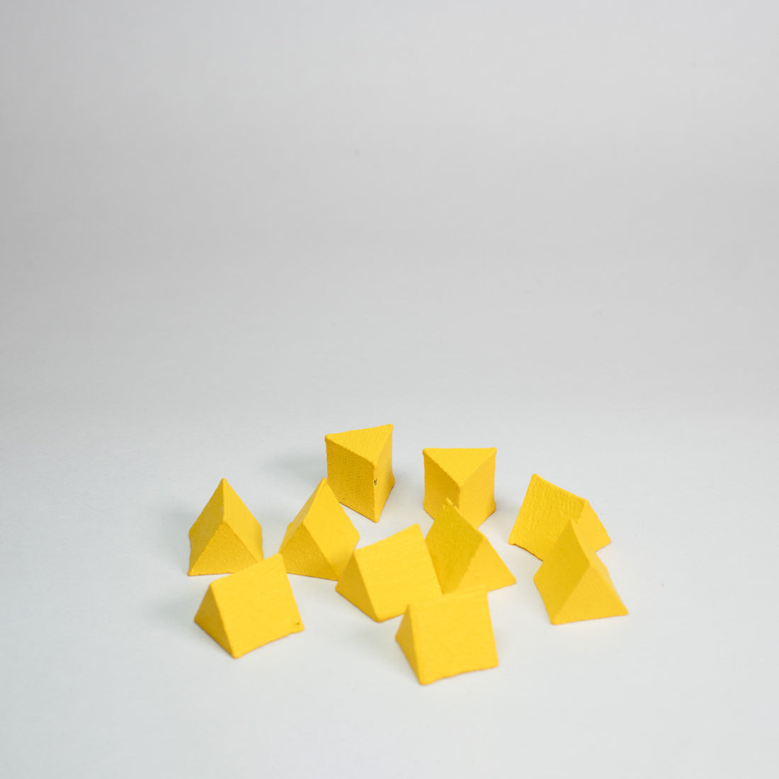 Yellow Wooden Triangle Prism 10mm Game Pieces 10 Pack – Tabletop Supply