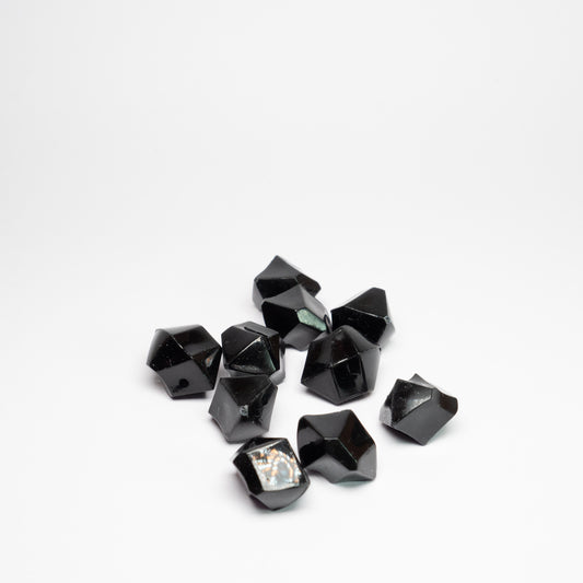 Black Acrylic Raw Gem Stones 14mm pack of 10