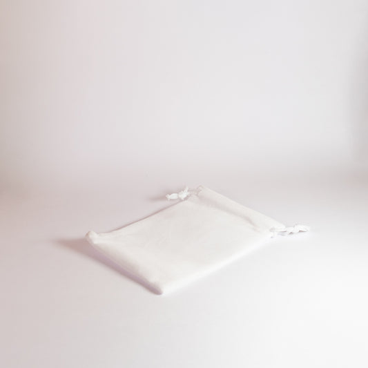 White Velvet 12x9cm Drawstring Bag