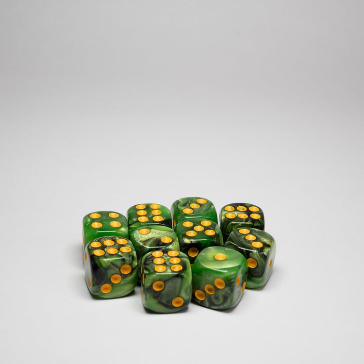 Green / Black D6 12mm dice 10 pack