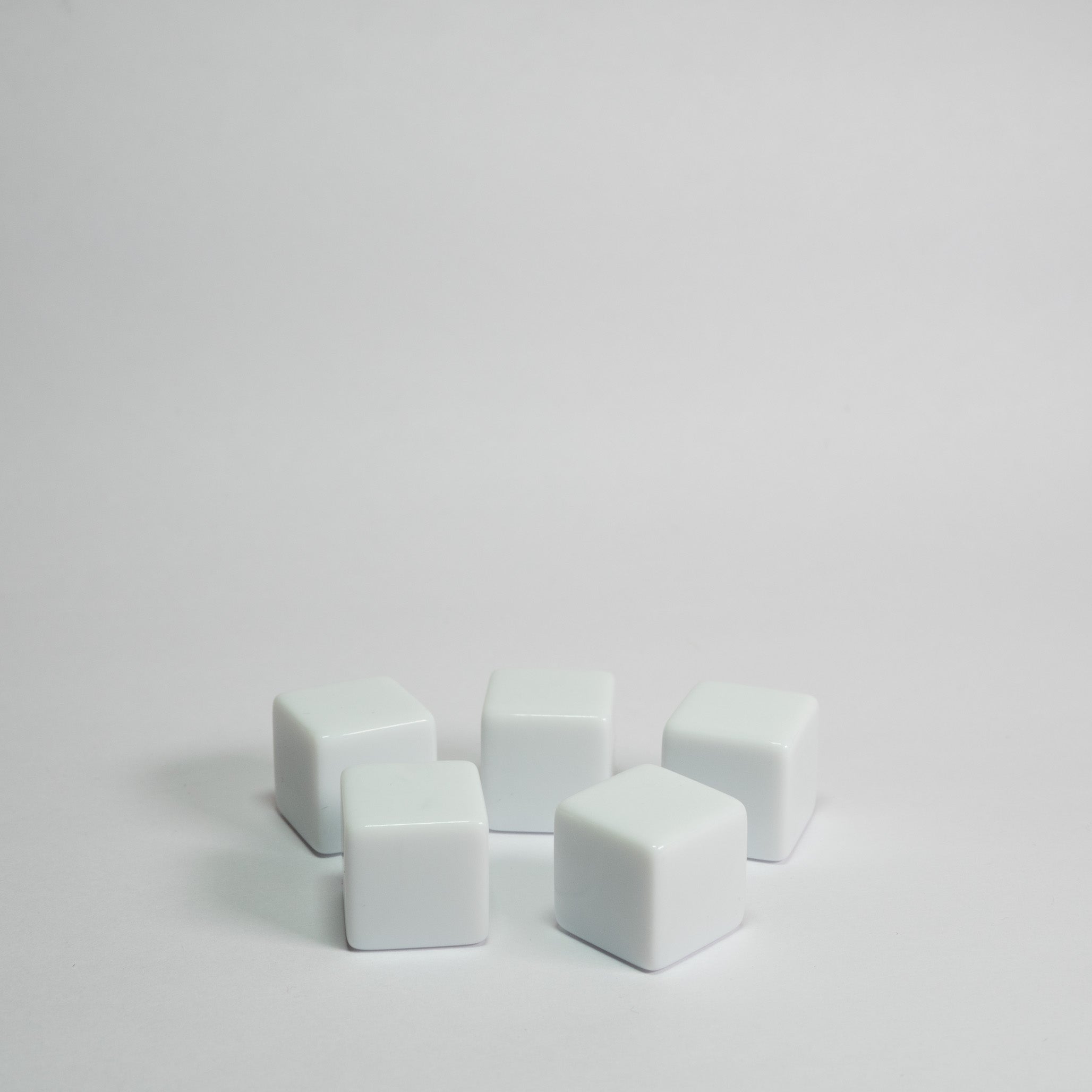 Blank Acrylic D6 Dice Square 16mm 5 Pack – Tabletop Supply